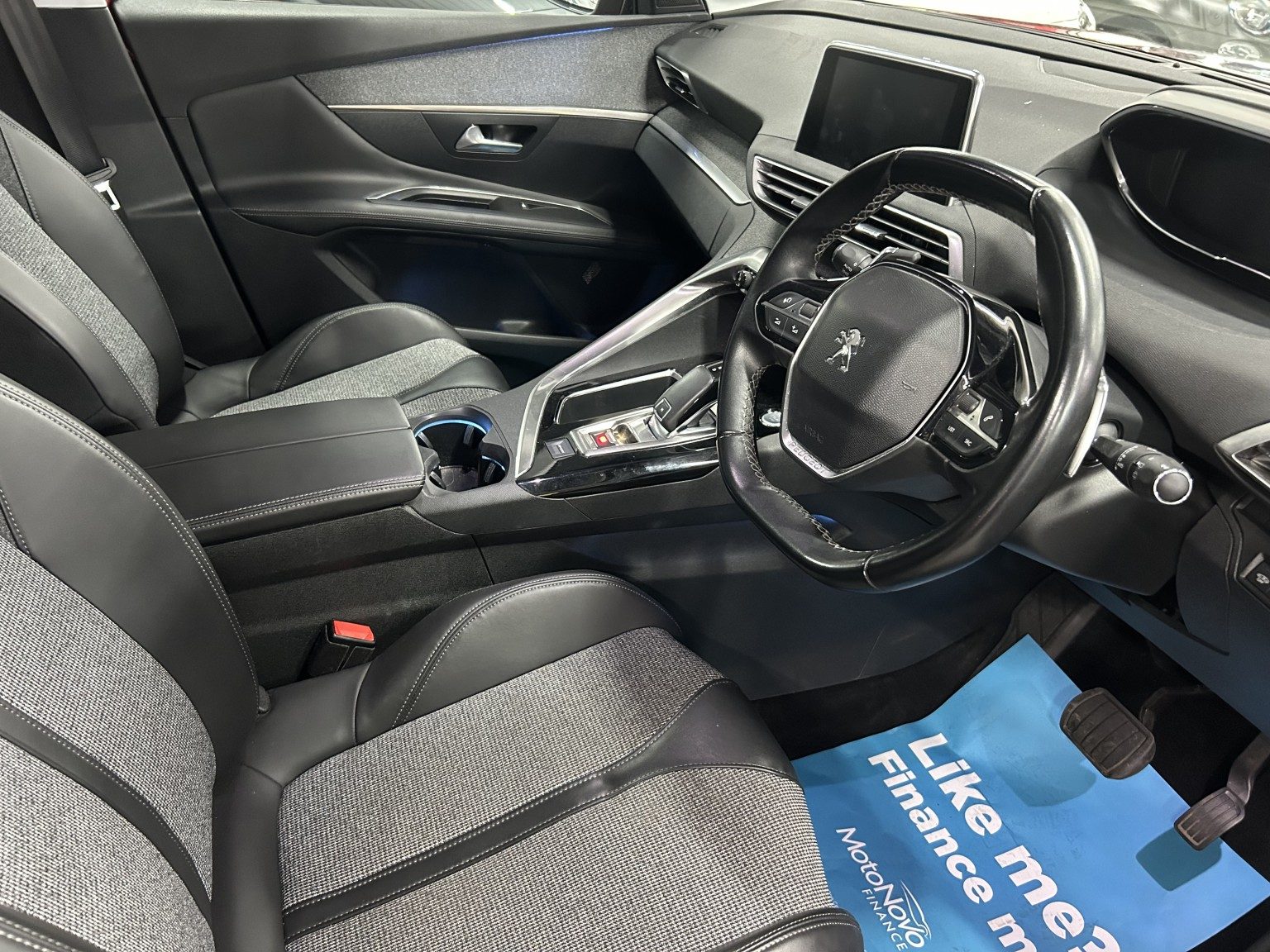 Peugeot 3008 - Image 6