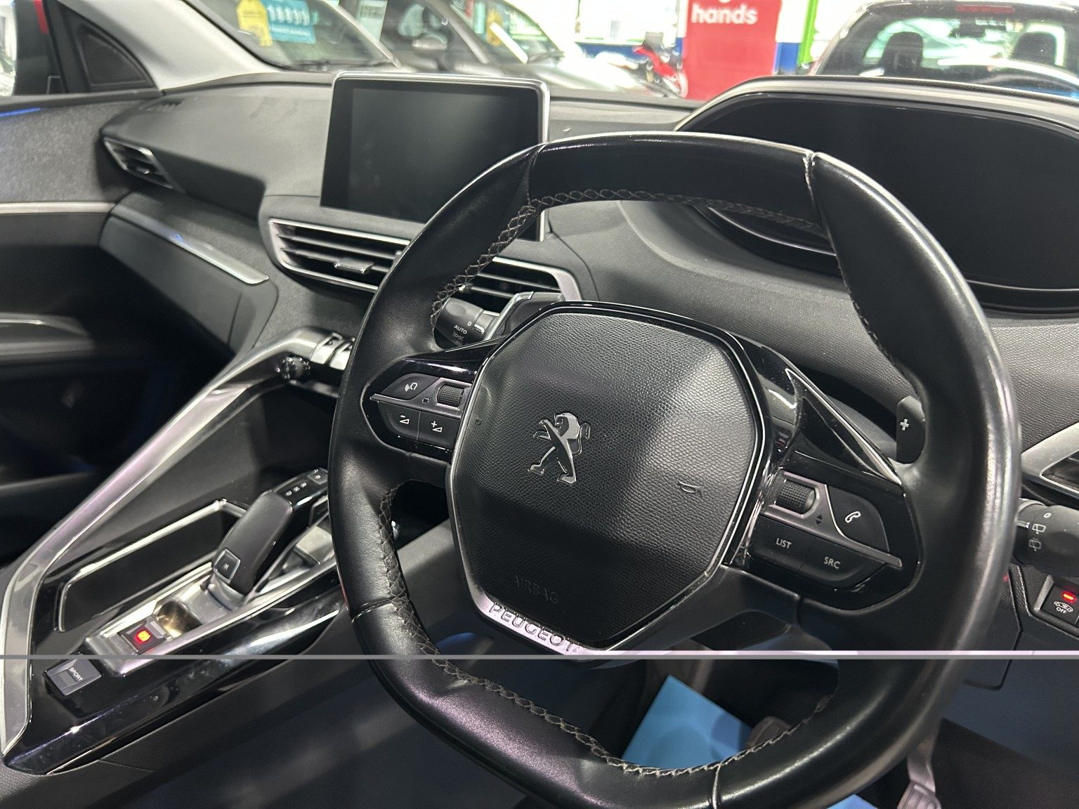 Peugeot 3008 - Image 9