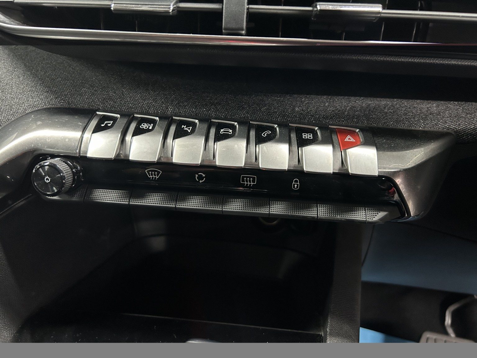 Peugeot 3008 - Image 15
