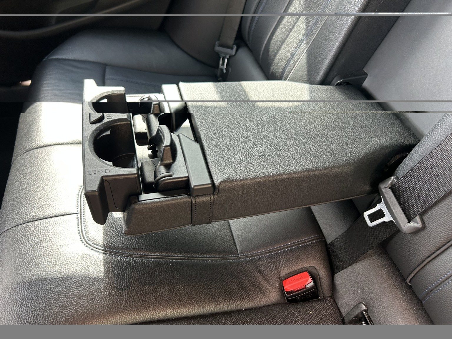 Bmw 5 Series - Image 12