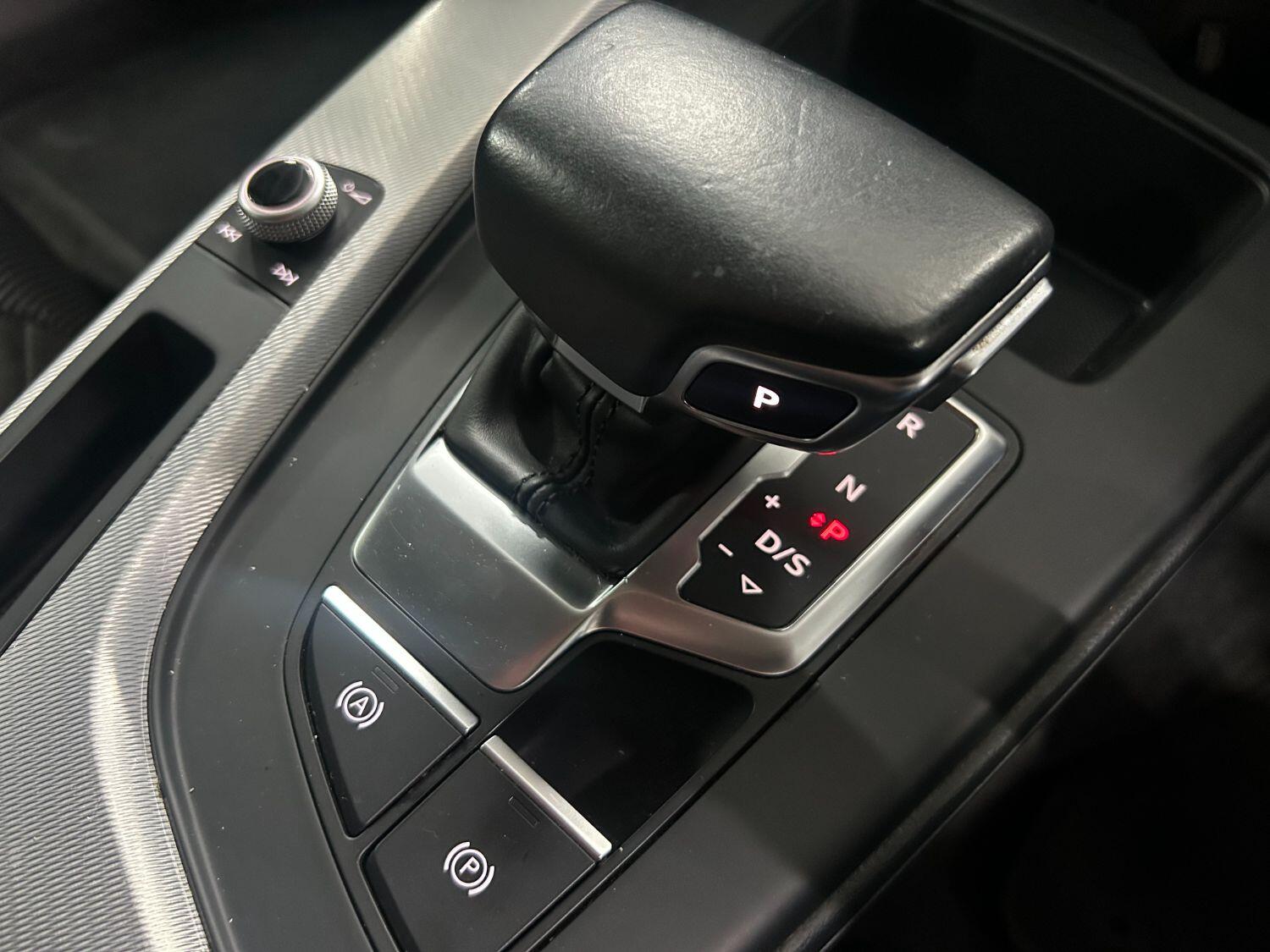 Audi A4 - Image 15