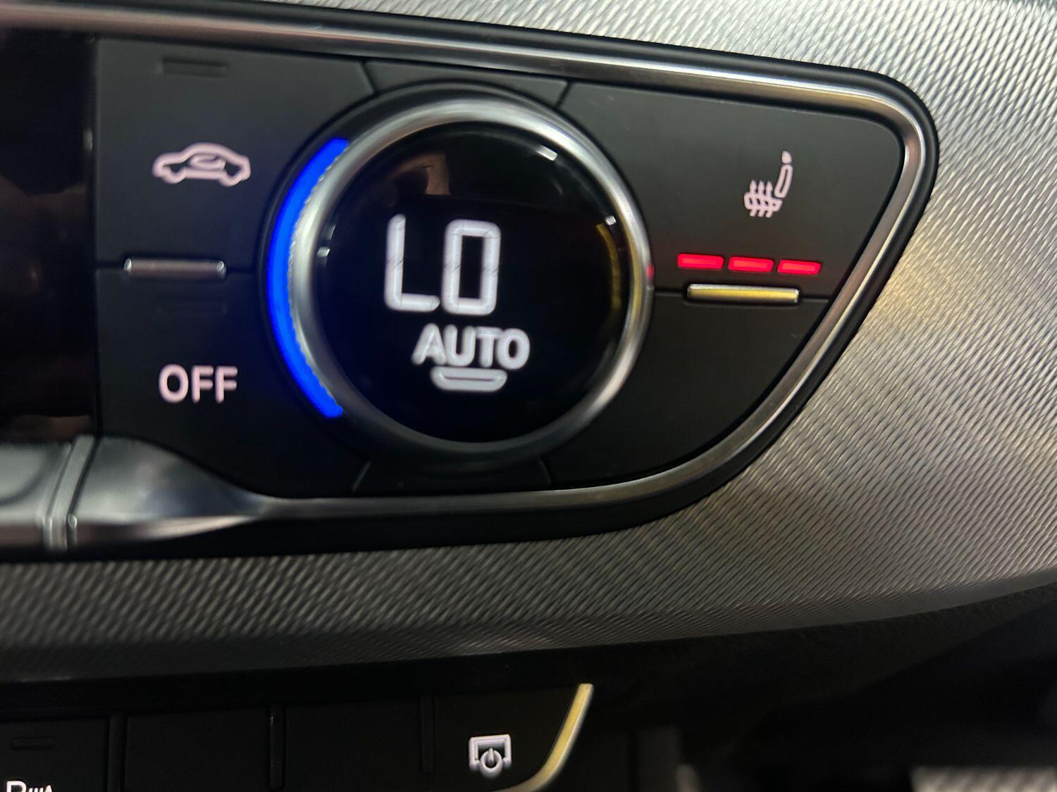 Audi A4 - Image 20