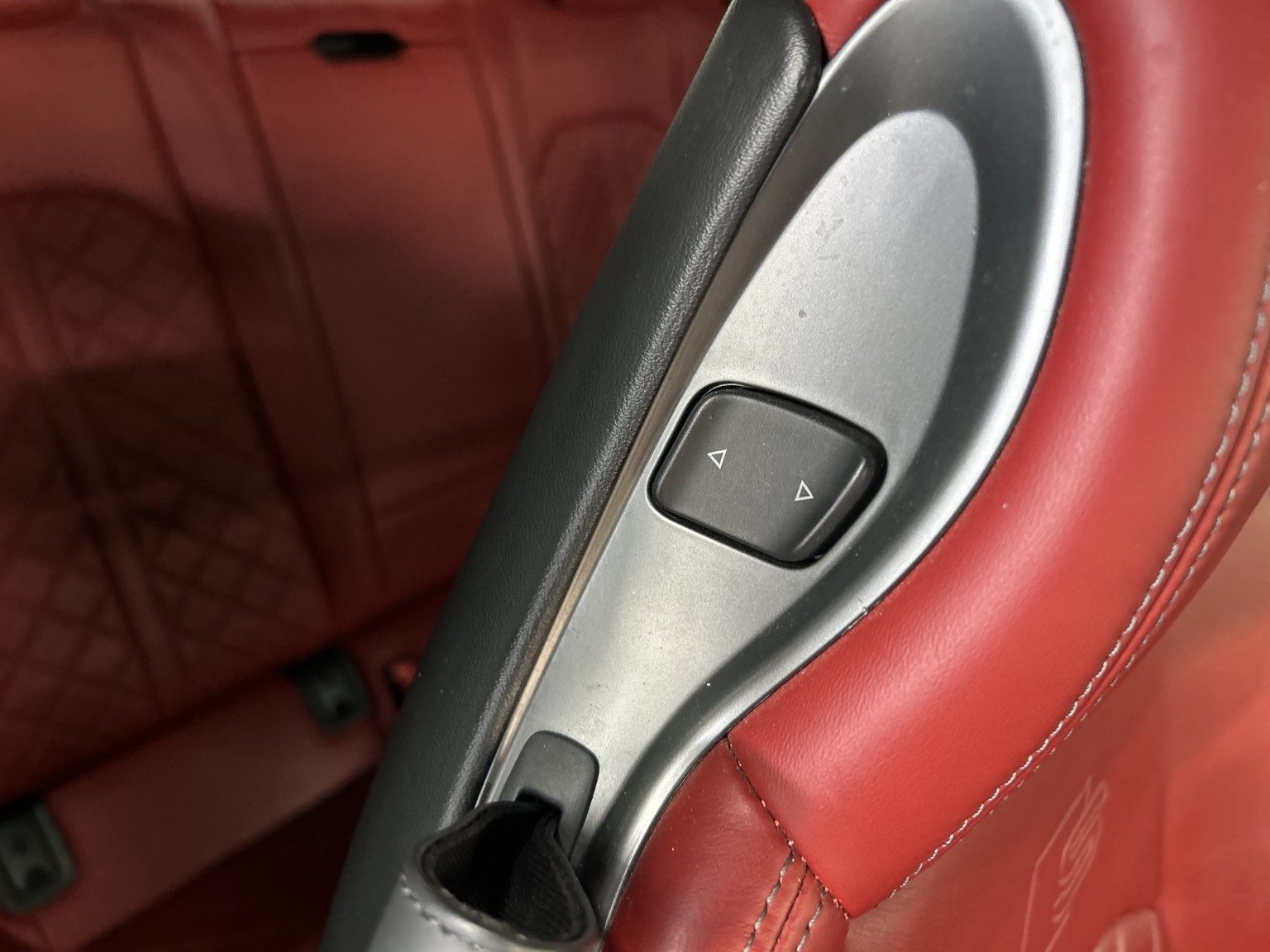 Audi S5 - Image 18