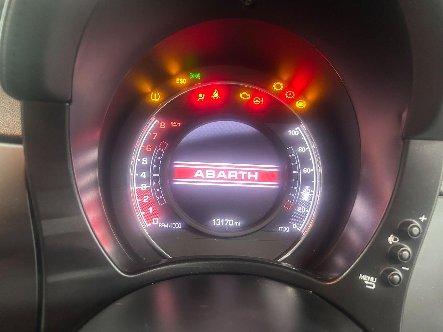 Abarth 595 - Image 7