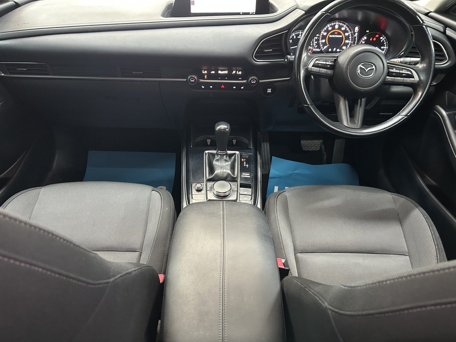 Mazda Cx-30 - Image 13