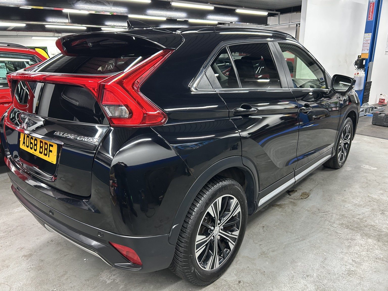 Mitsubishi Eclipse Cross - Image 5
