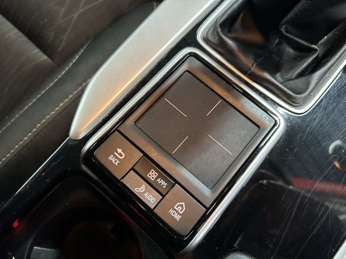 Mitsubishi Eclipse Cross - Image 17