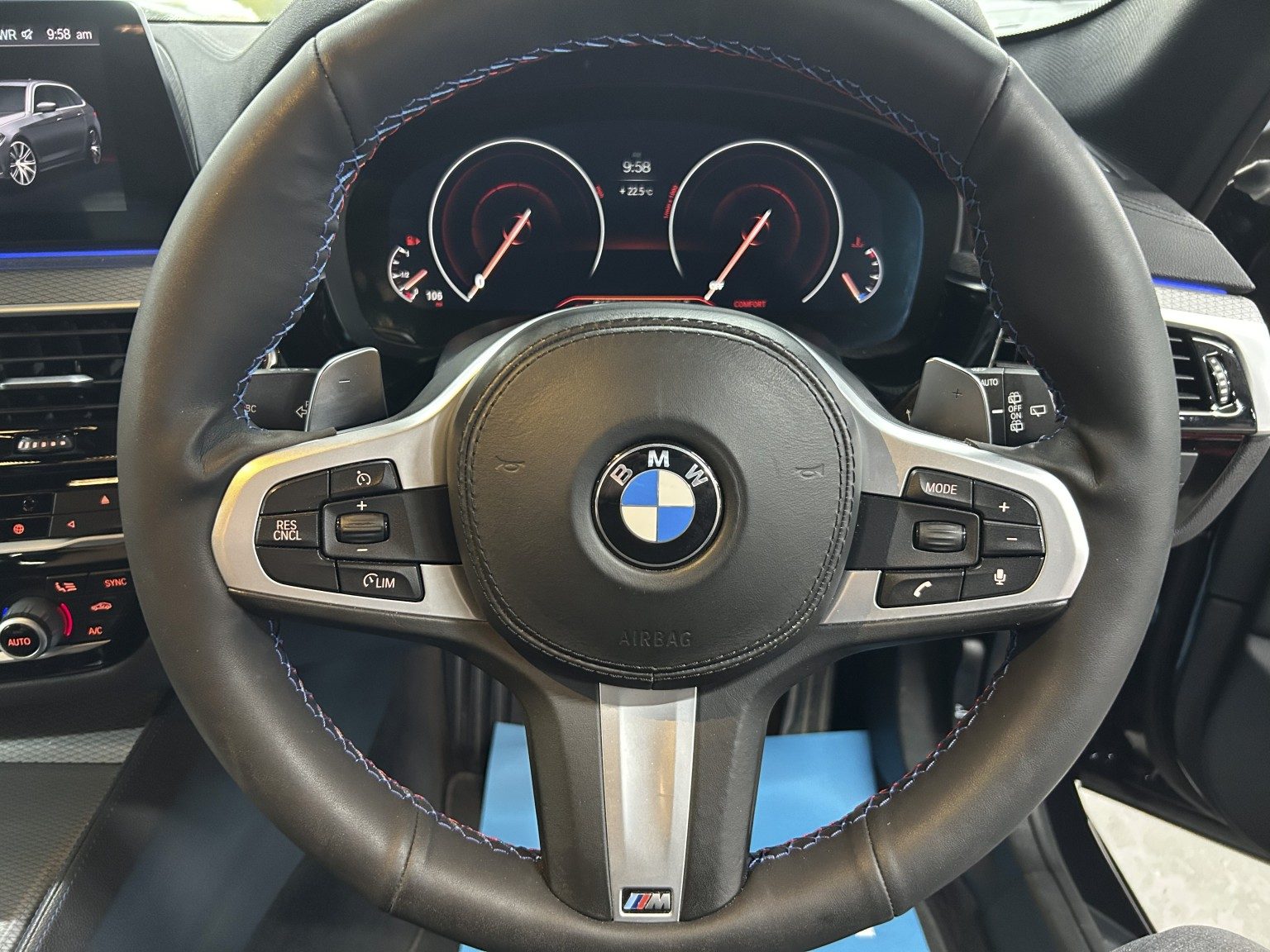 Bmw 5 Series - Image 11