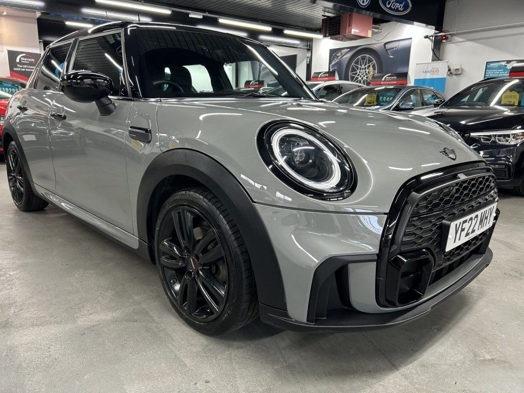 Mini Hatch - Image 2