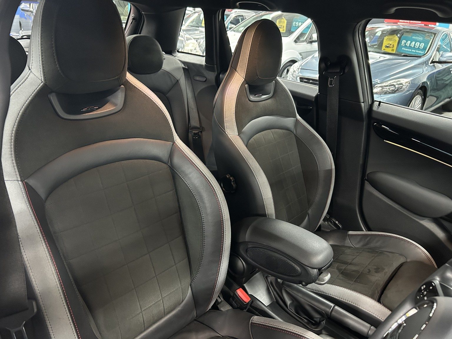 Mini Hatch - Image 12