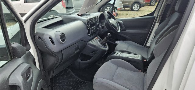 Peugeot Partner - Image 12