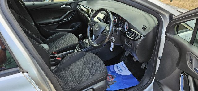 Vauxhall Astra - Image 5