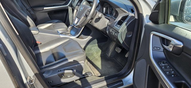 Volvo Xc60 - Image 6