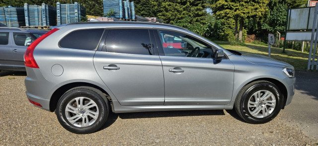 Volvo Xc60 - Image 8