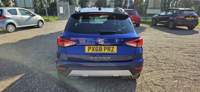 Seat Arona - Image 9