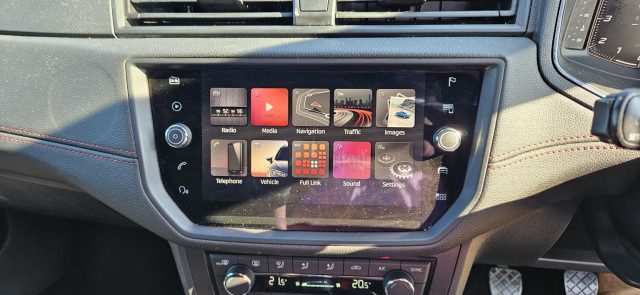 Seat Arona - Image 18