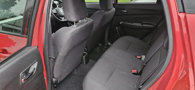 Suzuki Swift - Image 12