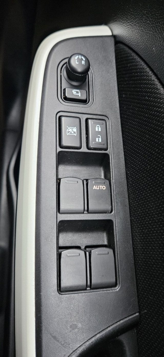 Suzuki Swift - Image 17