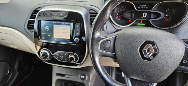 Renault Captur - Image 4