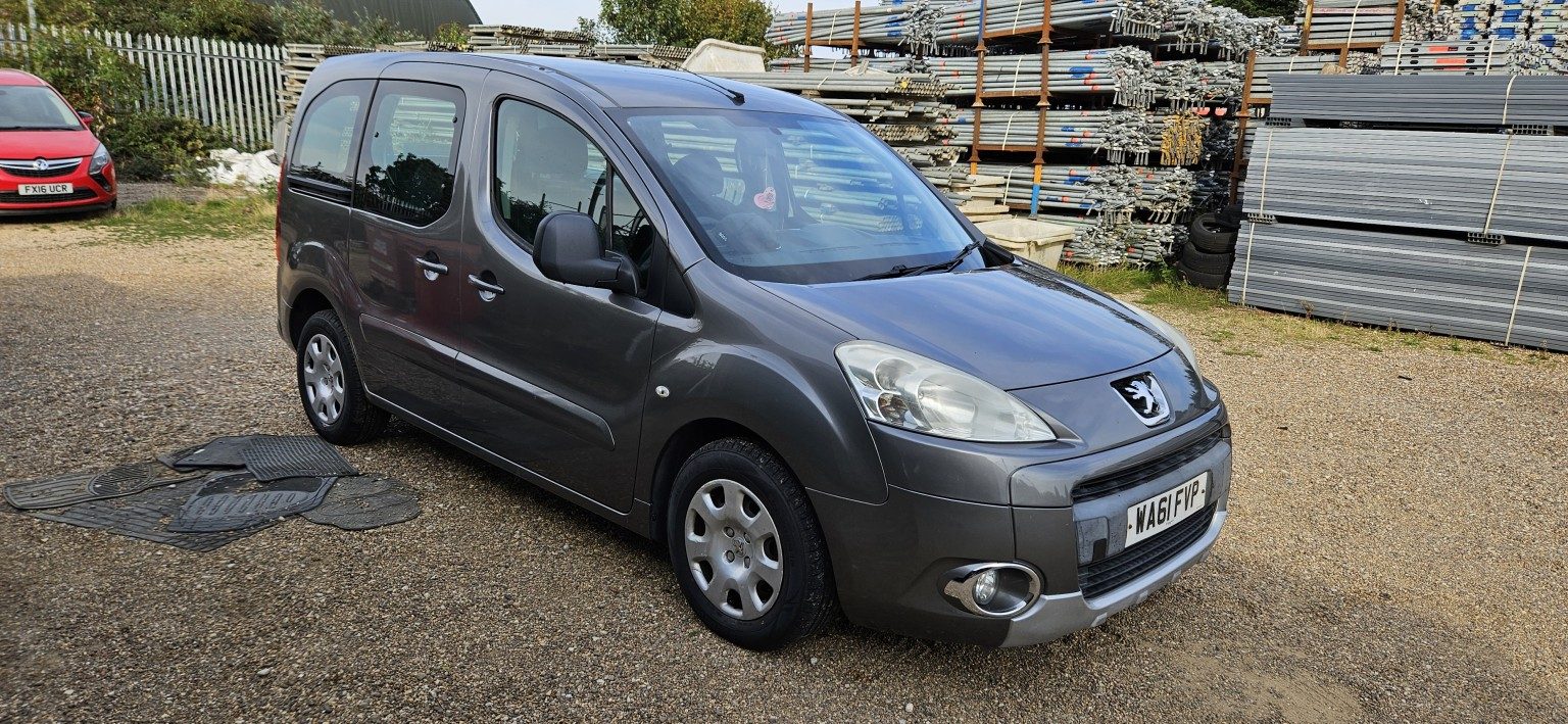 Peugeot Partner Tepee - Image 3