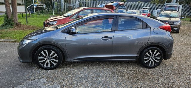 Honda Civic - Image 16
