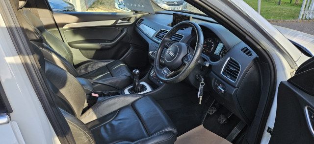 Audi Q3 - Image 6