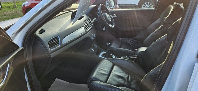 Audi Q3 - Image 14