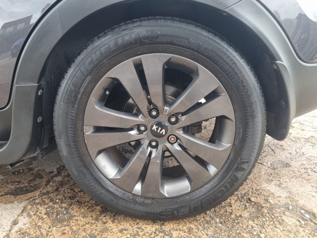 Kia Sportage - Image 16