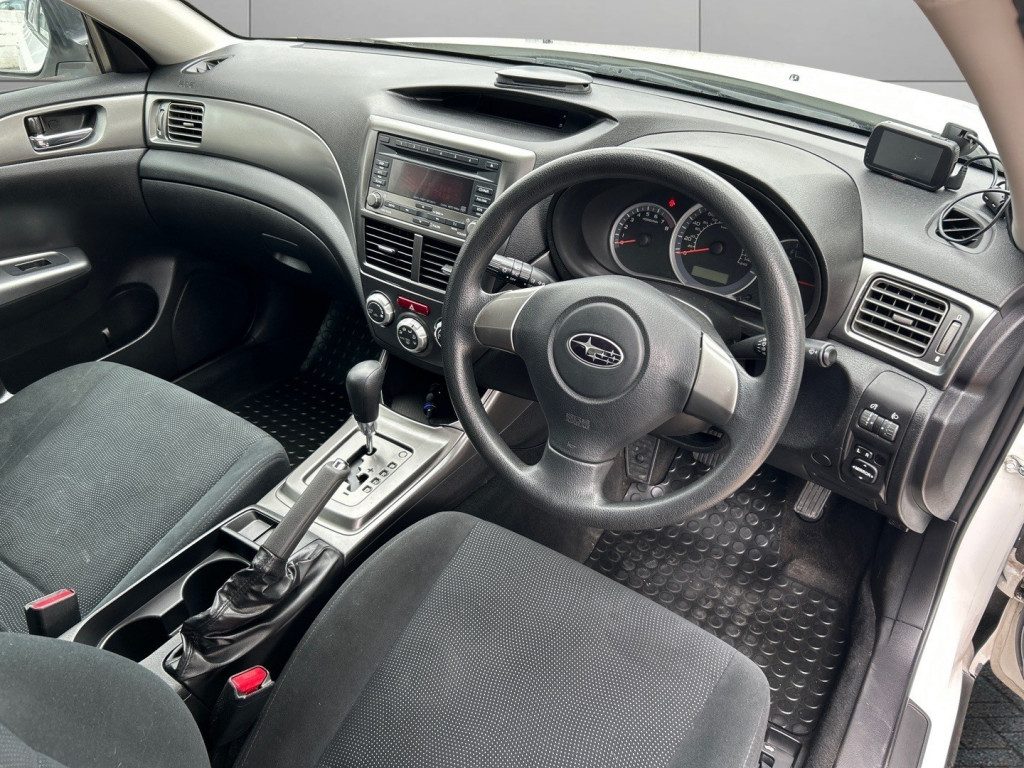 Subaru Impreza - Image 10