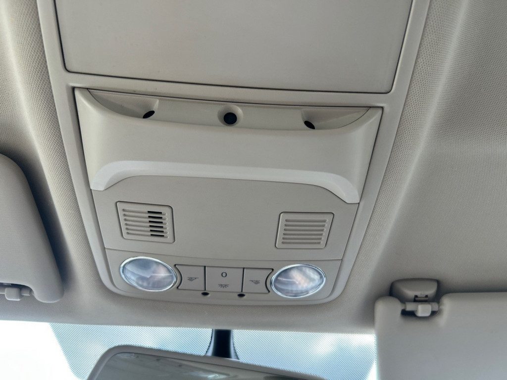 Skoda Octavia - Image 20