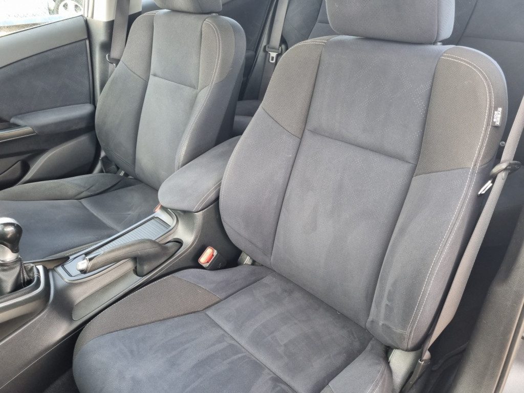 Honda Civic - Image 17