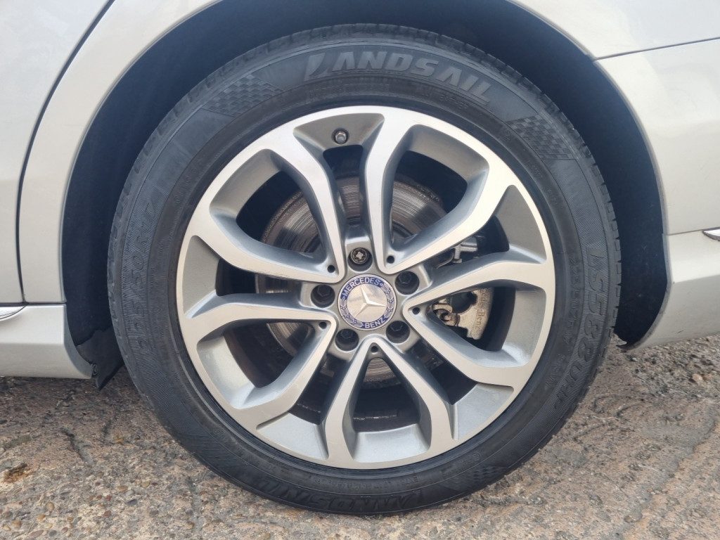 Mercedes-Benz C Class - Image 16