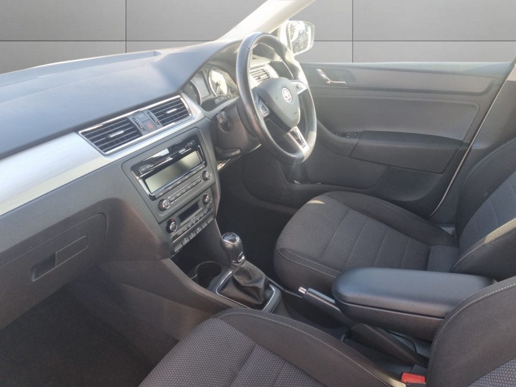 Skoda Rapid Spaceback - Image 13