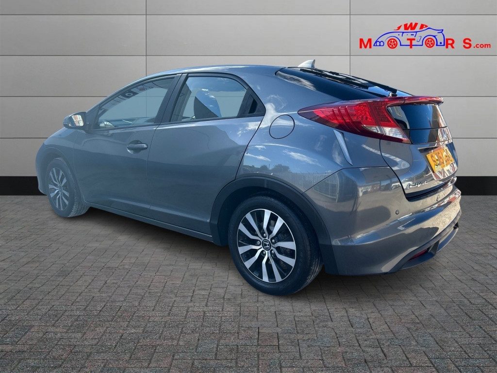 Honda Civic - Image 6