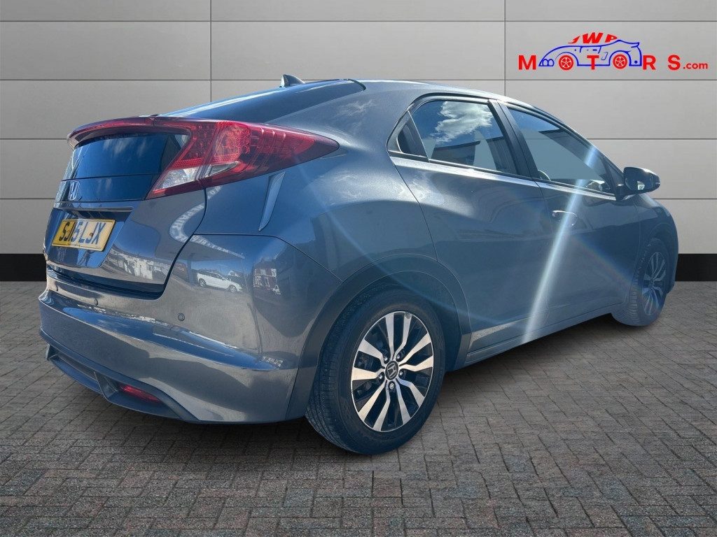 Honda Civic - Image 8