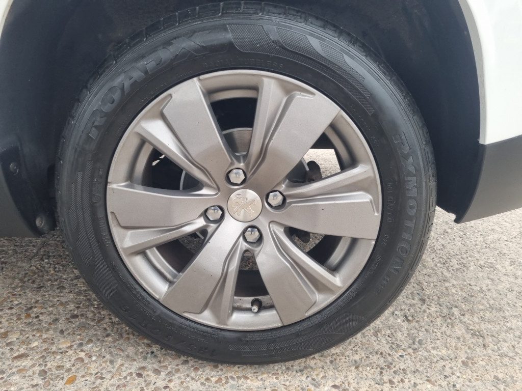 Peugeot 2008 - Image 15