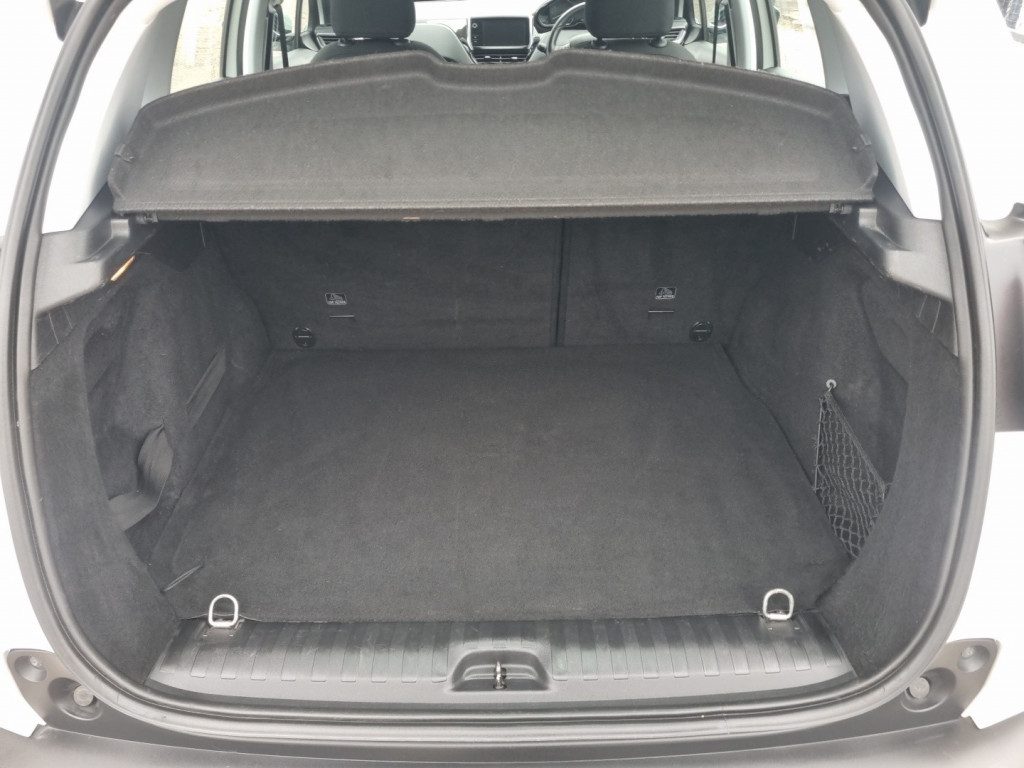 Peugeot 2008 - Image 16