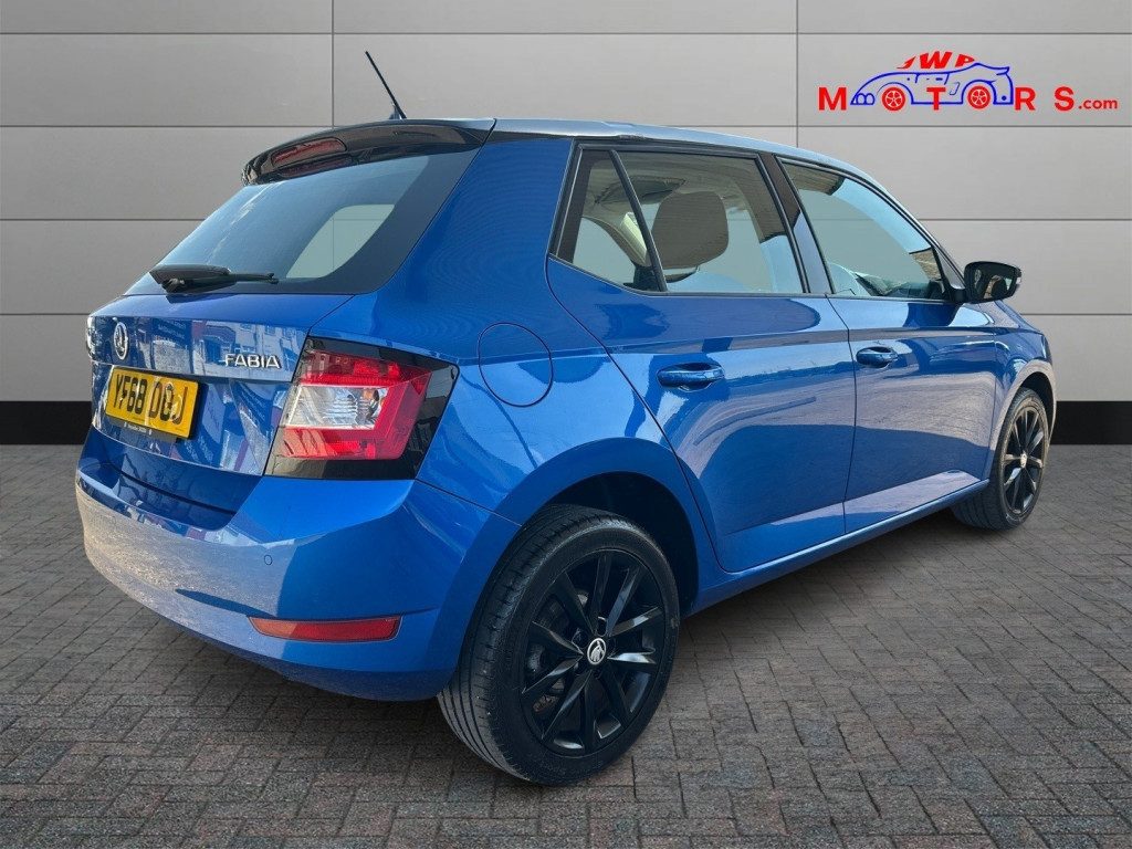 Skoda Fabia - Image 8