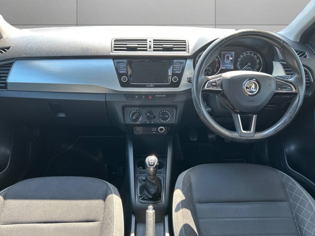 Skoda Fabia - Image 11