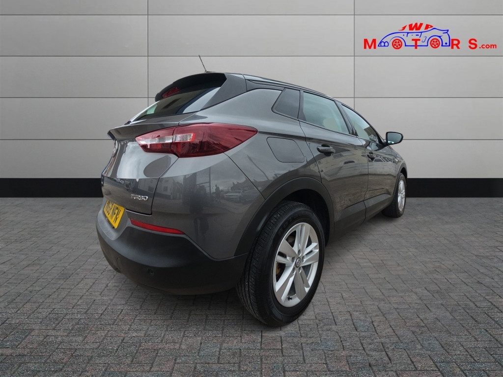 Vauxhall Grandland X - Image 8