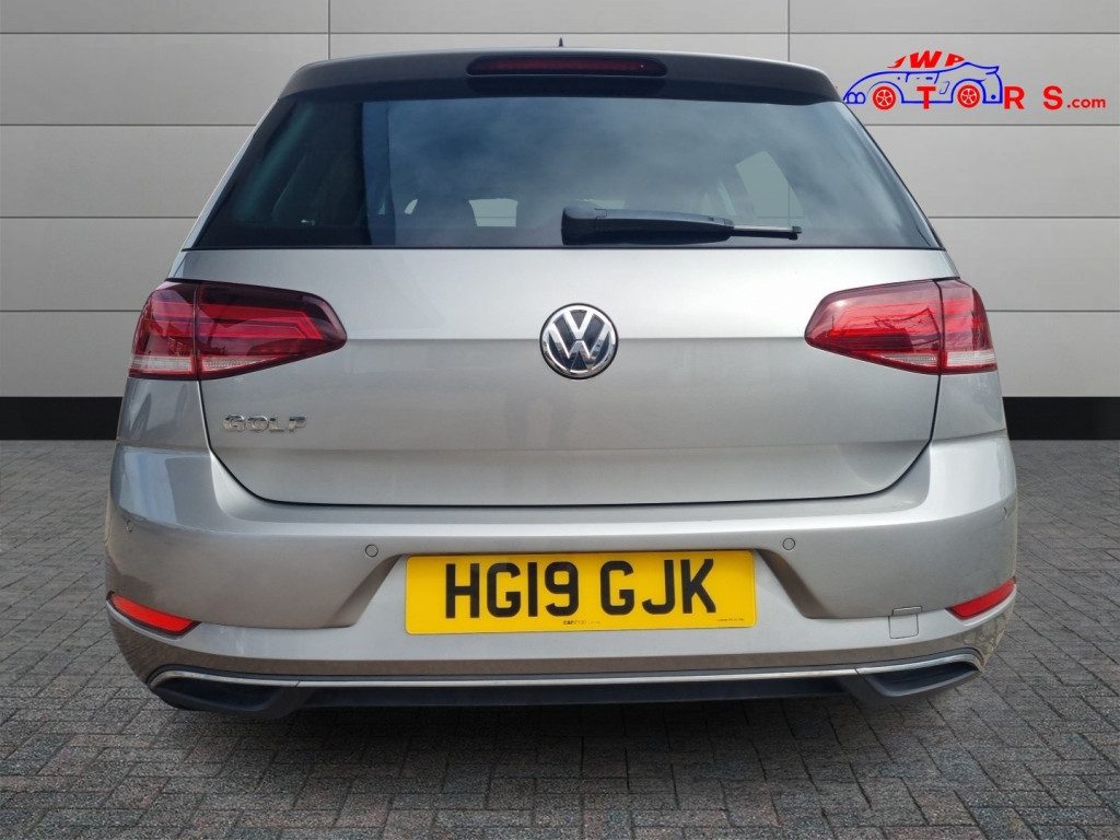 Volkswagen Golf - Image 7