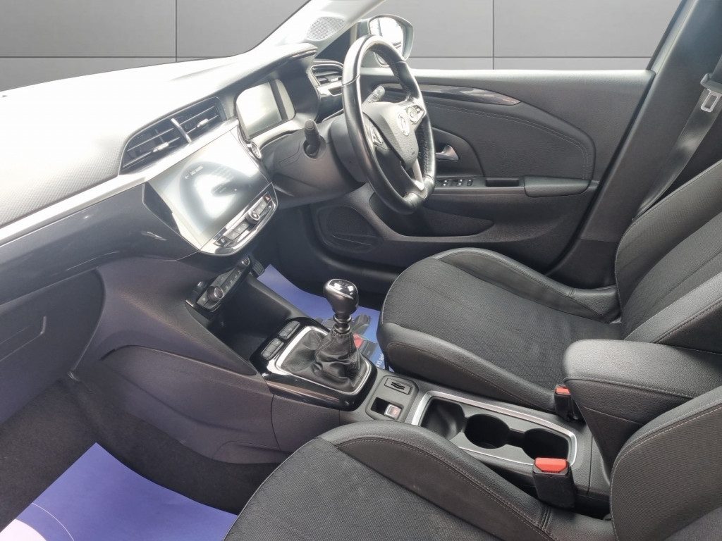 Vauxhall Corsa - Image 13