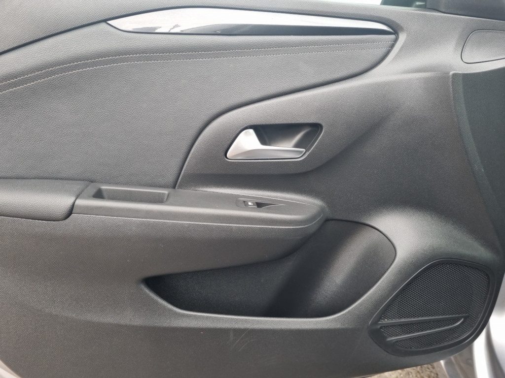 Vauxhall Corsa - Image 14