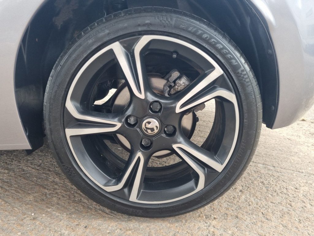 Vauxhall Corsa - Image 15