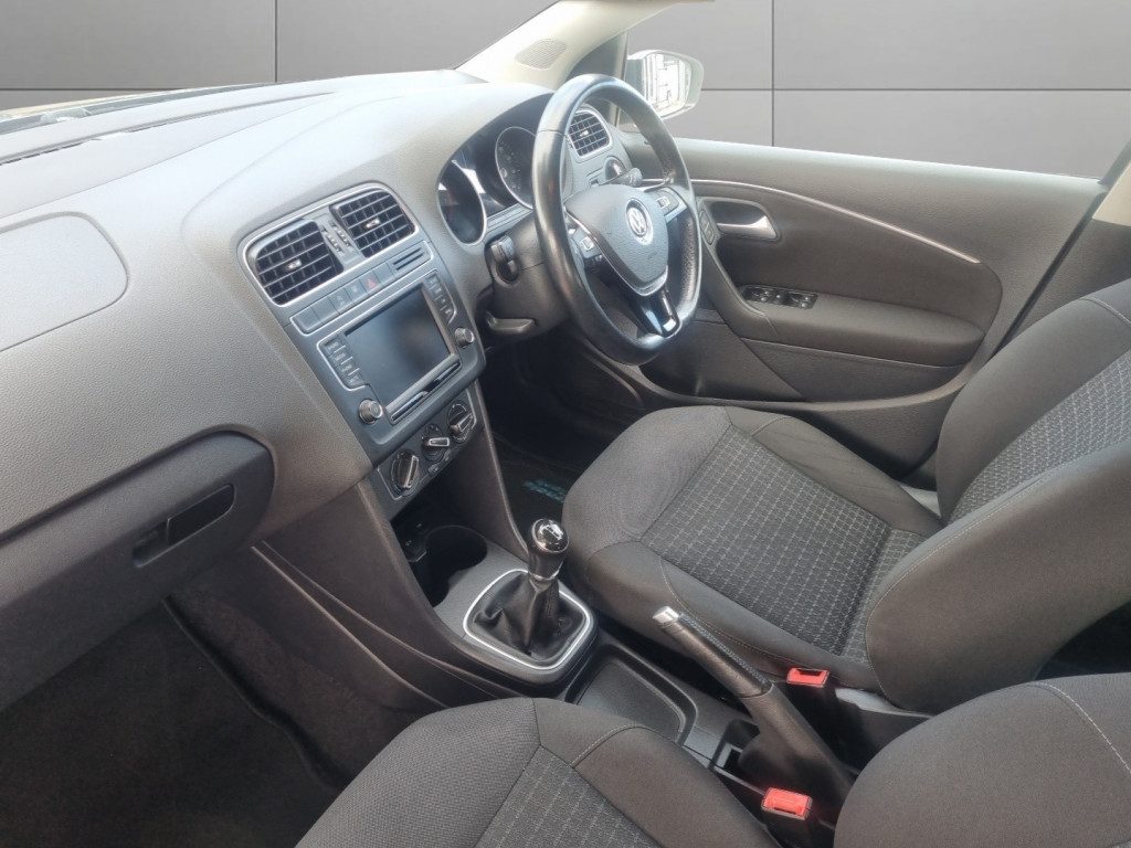 Volkswagen Polo - Image 12