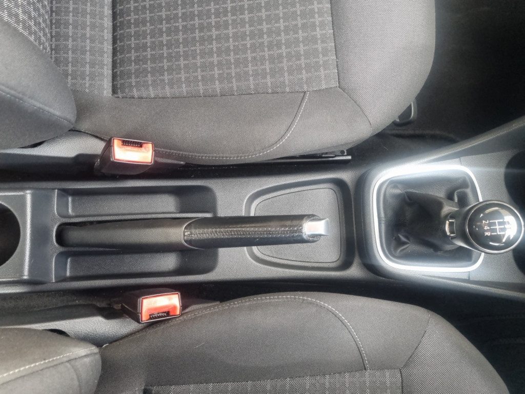 Volkswagen Polo - Image 19