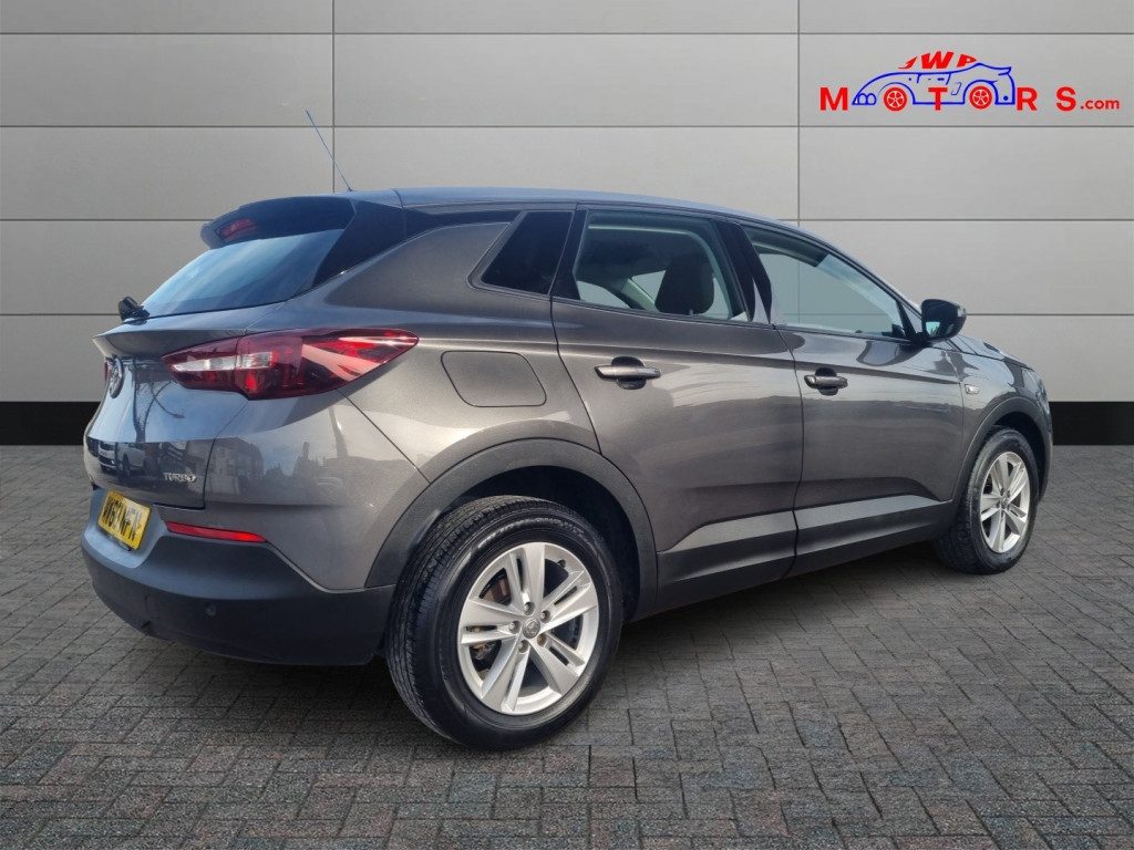 Vauxhall Grandland X - Image 8