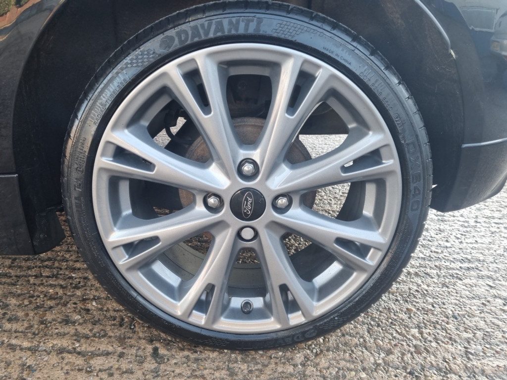 Ford Fiesta - Image 16