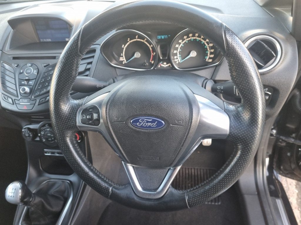 Ford Fiesta - Image 20