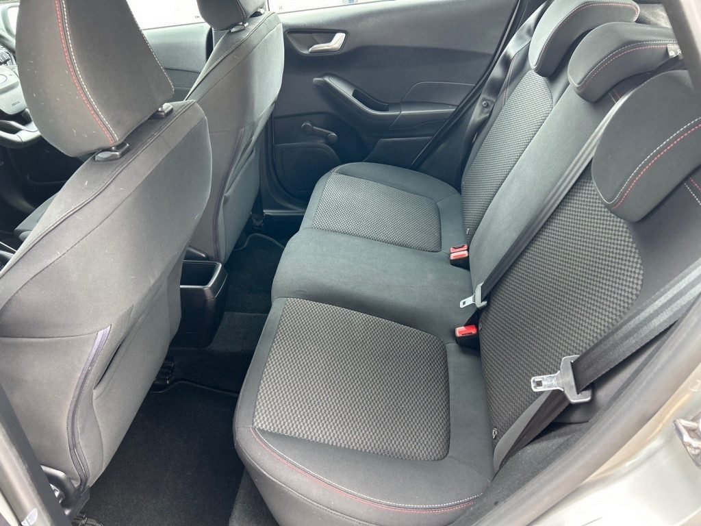 Ford Fiesta - Image 14